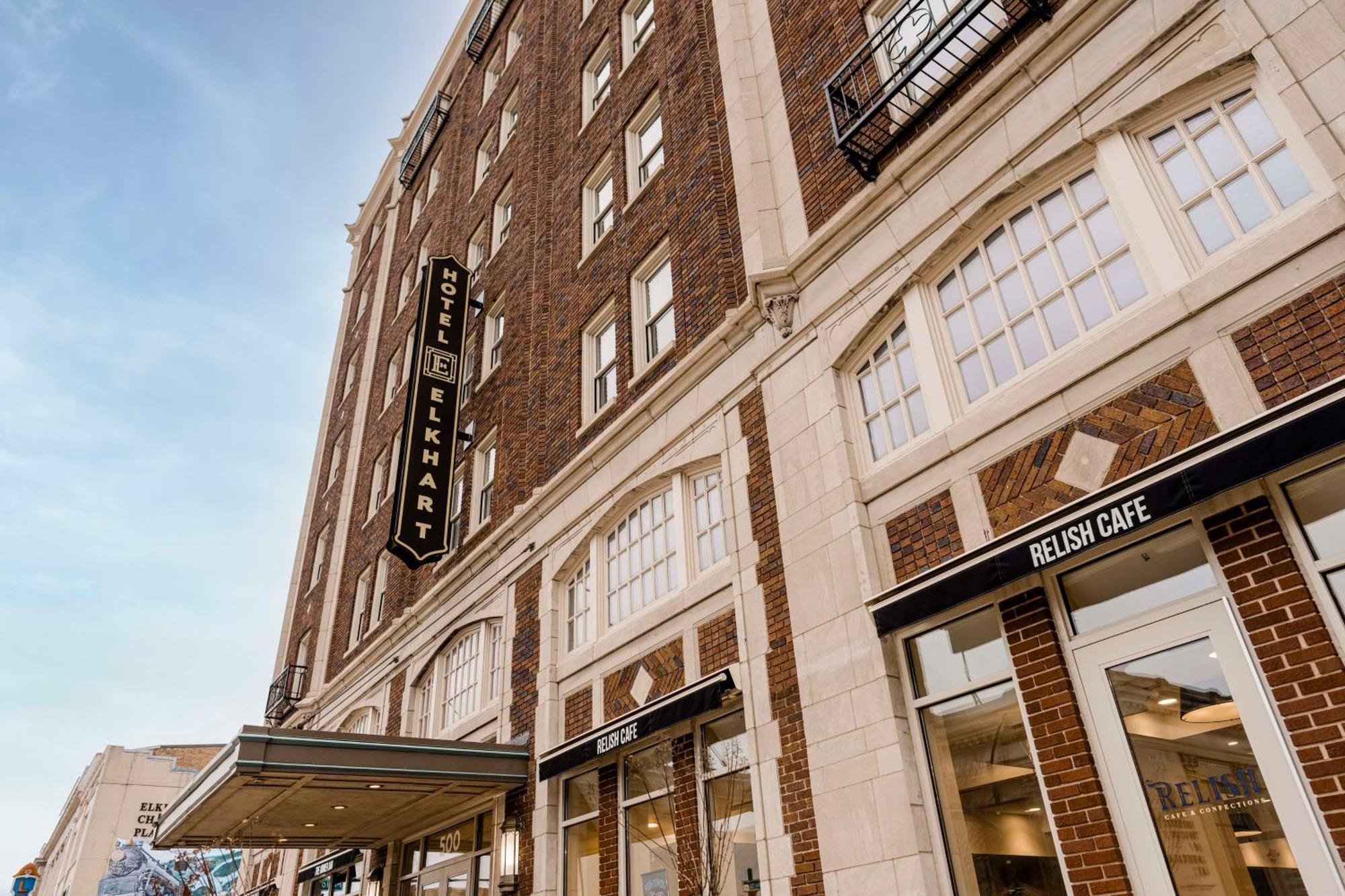 Hotel Elkhart, Tapestry Collection By Hilton Exterior photo